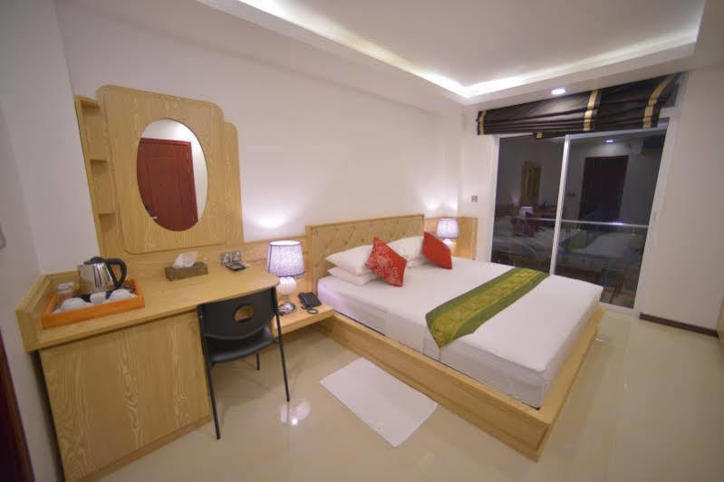 Hathaa Beach Maldives Hulhumalé Exterior foto